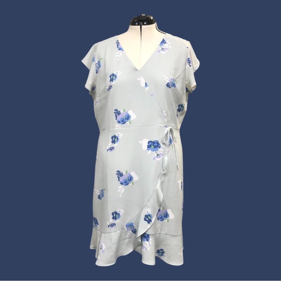 LOFT floral dress - Picture 10 of 16